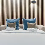 Apartament Chic 3-room Air-conditioned In The Heart Of The Marais *